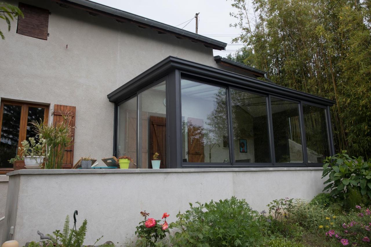 Agreable Logement Independant Avec Veranda Vienne  Esterno foto